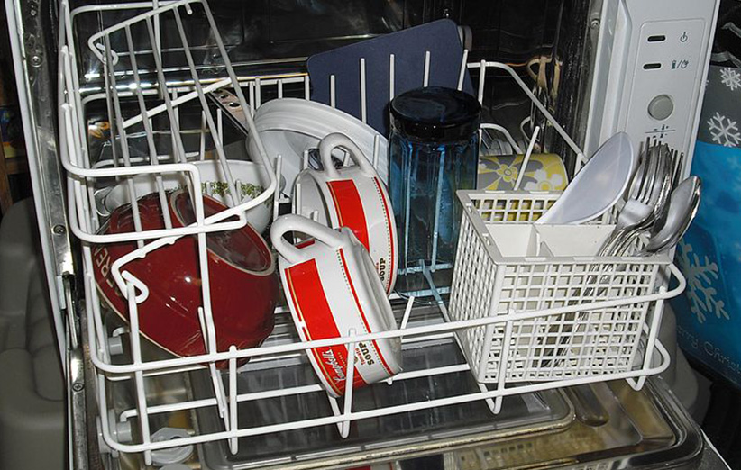 چرا ماشین ظرفشویی کثیف میشوره؟